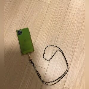 NEW Crossbody phone holder